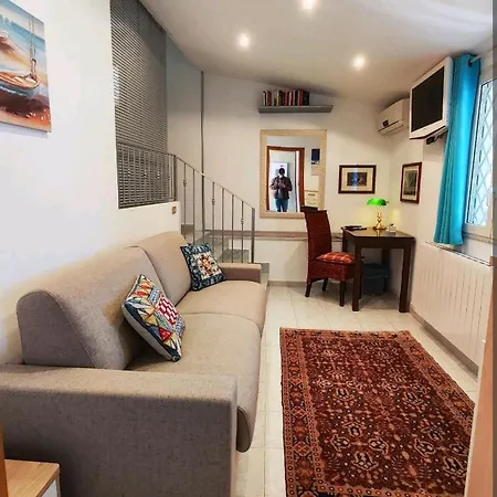 Dantesco Apartamento